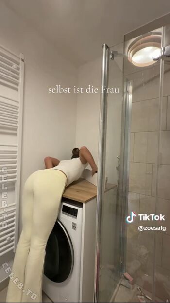 Full leaked Zoesalg private onlyfans photo