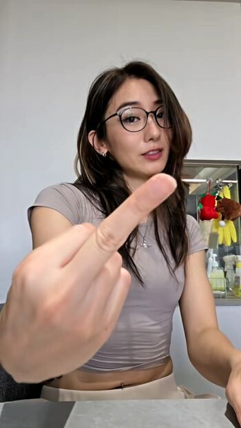 Full leaked Emily james/ private onlyfans photo